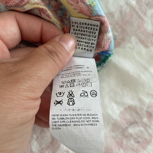 Dolce and Gabbana Sweater Iconic Print - Picture 6 of 9